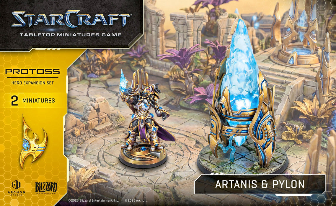 STARCRAFT Protoss Artanis and Pylon